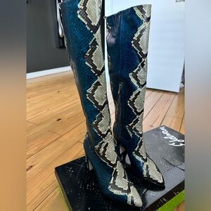 Brand New Sam Edelman Boots size 8.5 - NWT